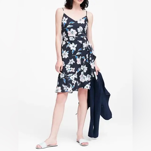 🆕 Banana Republic | Linen Cotton Blend Ruffle Wrap Floral Dress Size 14 - Picture 1 of 8